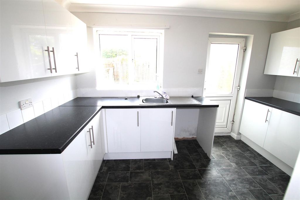 Property photo 2 of 6 Img_2861.Jpg