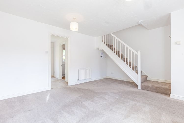 Property photo 3 of 9 261437