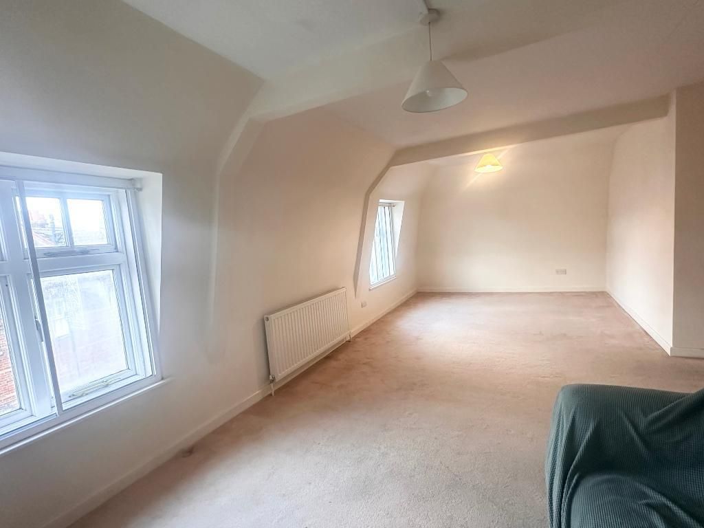 Property photo 3 of 8 Photo 3