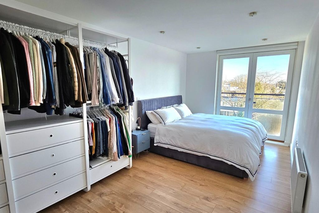 Property photo 3 of 12 3.Jpg