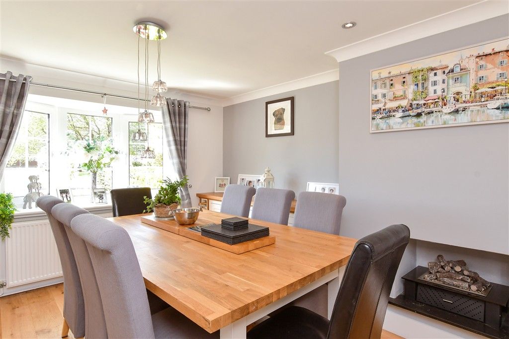 Property photo 3 of 15 Dining Room
