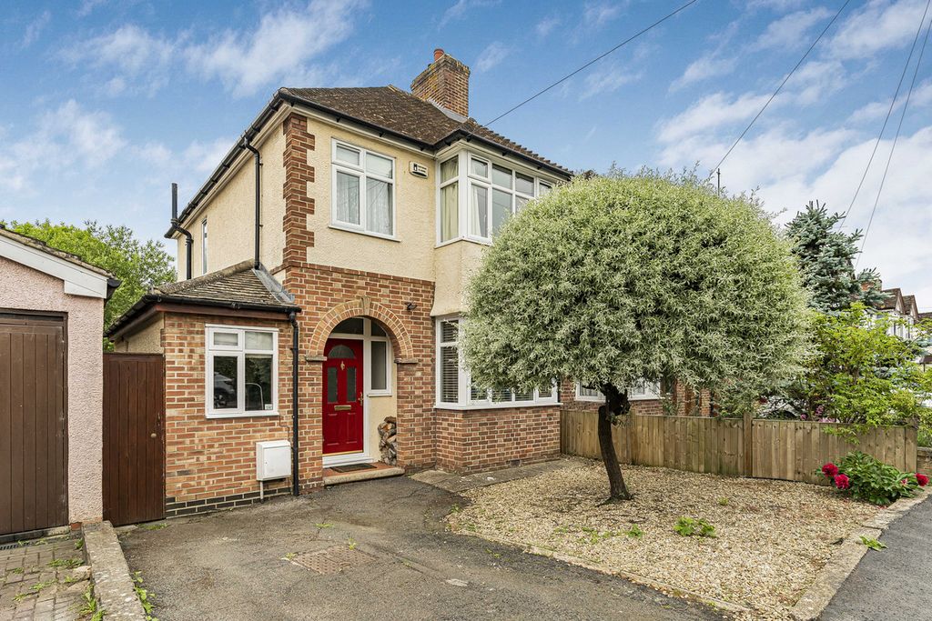 Property photo 1 of 26