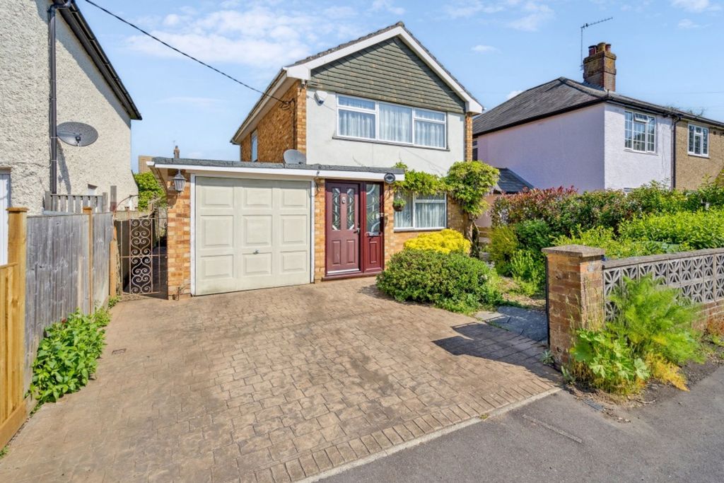 Property photo 1 of 27 Photo 21