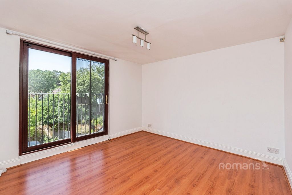Property photo 2 of 6 Pbox-Img.Jpg