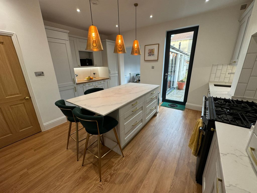 Property photo 3 of 15