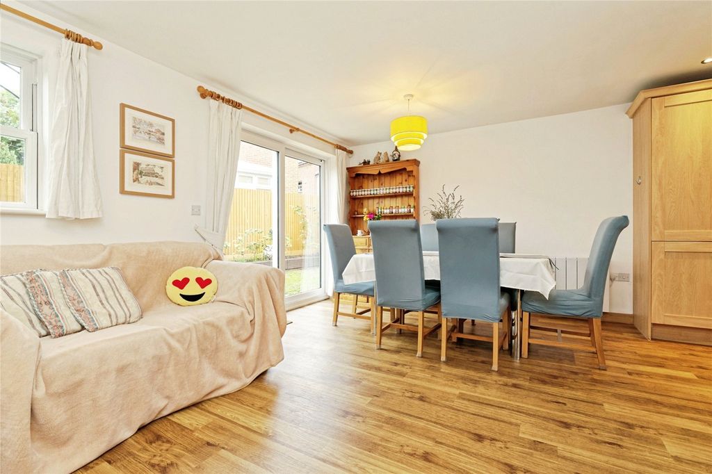 Property photo 2 of 16 Picture No. 01