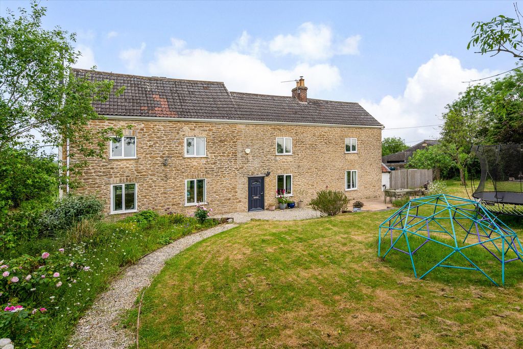 Property photo 1 of 26 Image