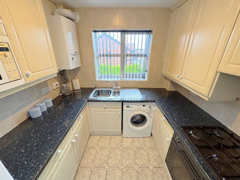 Property photo 2 of 23 Kitchen