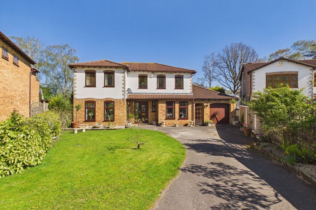 Property photo 1 of 46