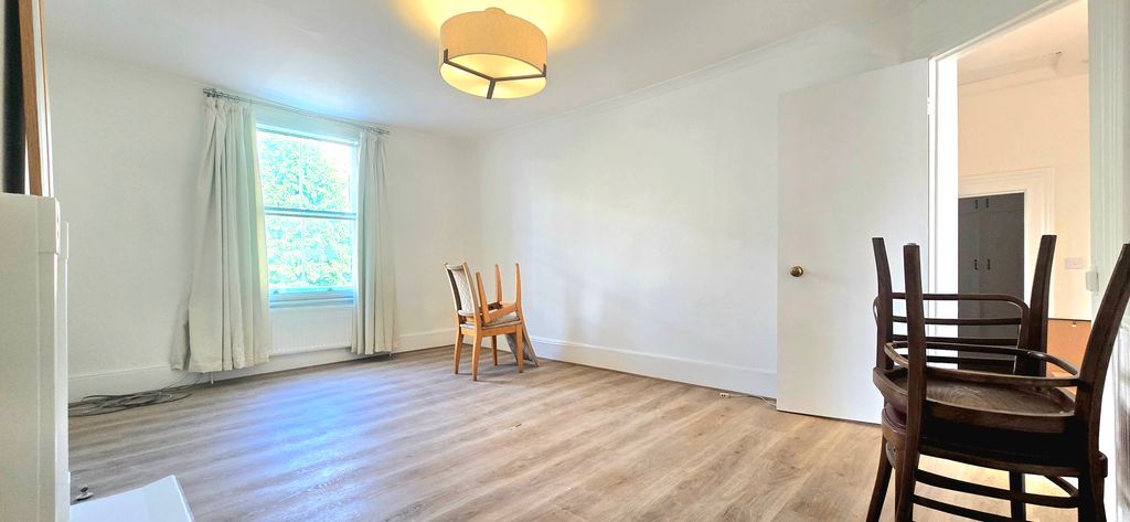 Property photo 1 of 9 1