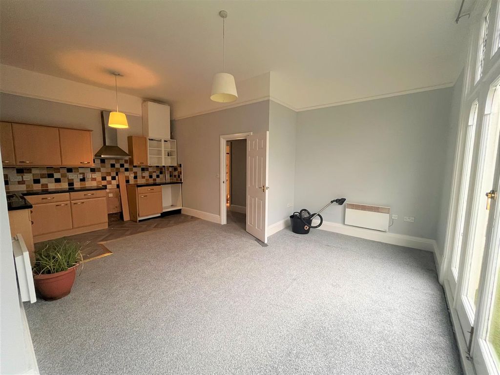 Property photo 2 of 10 Img_7221.Jpg