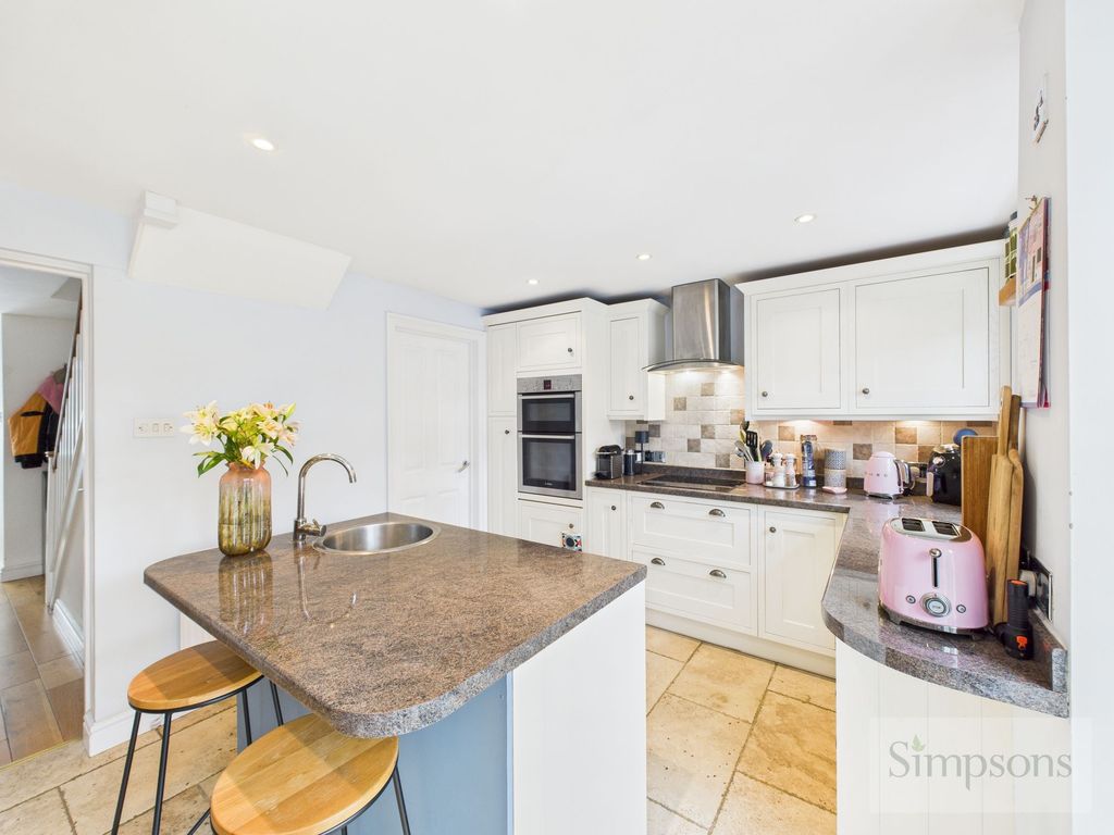 Property photo 3 of 29