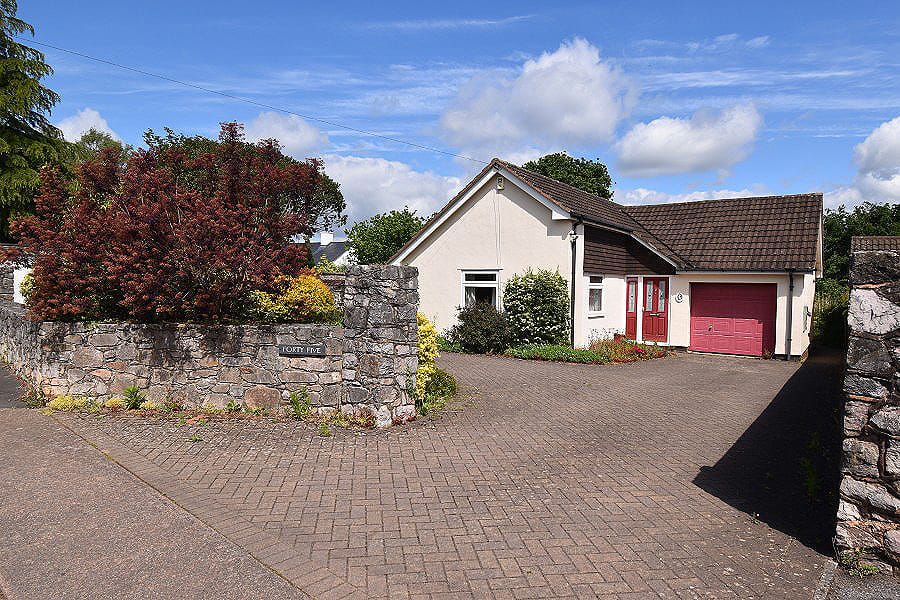 Property photo 1 of 21