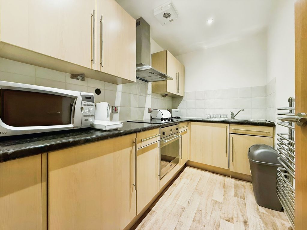 Property photo 3 of 6 Picture No. 19