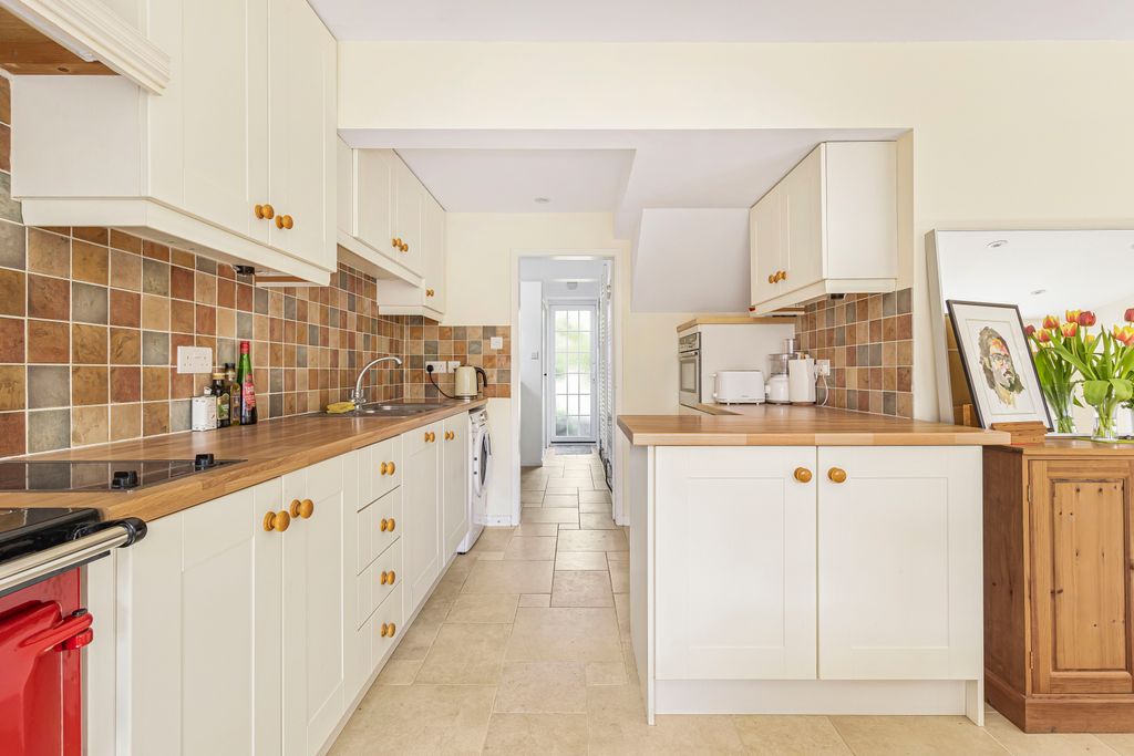Property photo 3 of 39 1454644