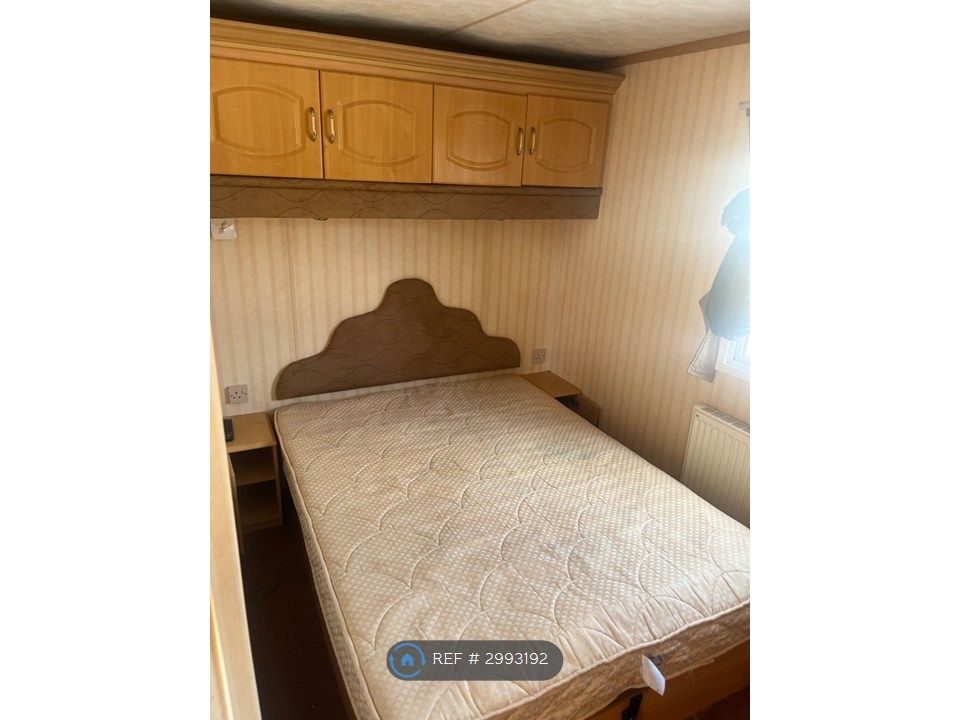 Property photo 1 of 3