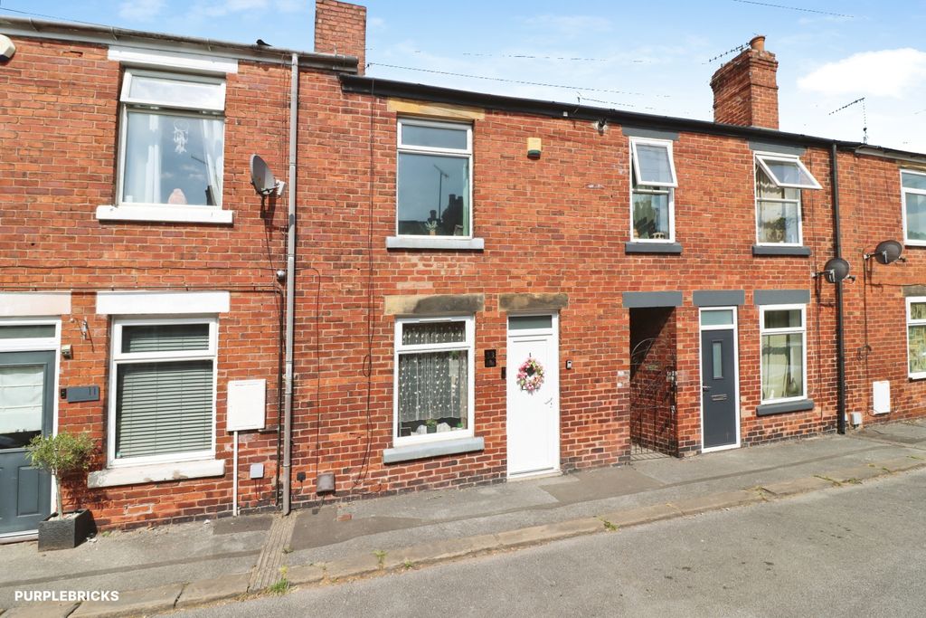 Property photo 1 of 16