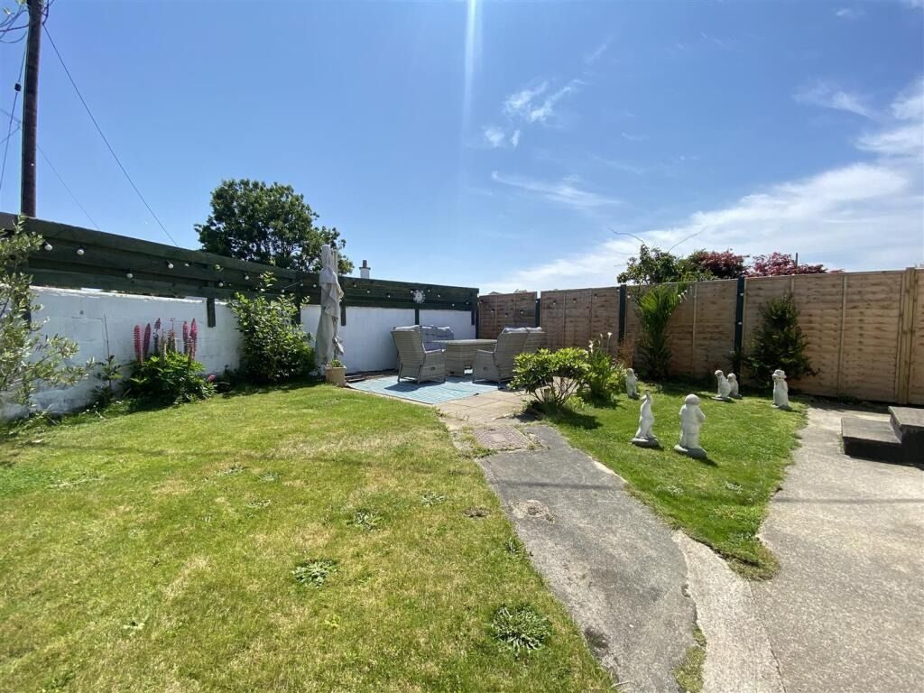 Property photo 3 of 24 4855812