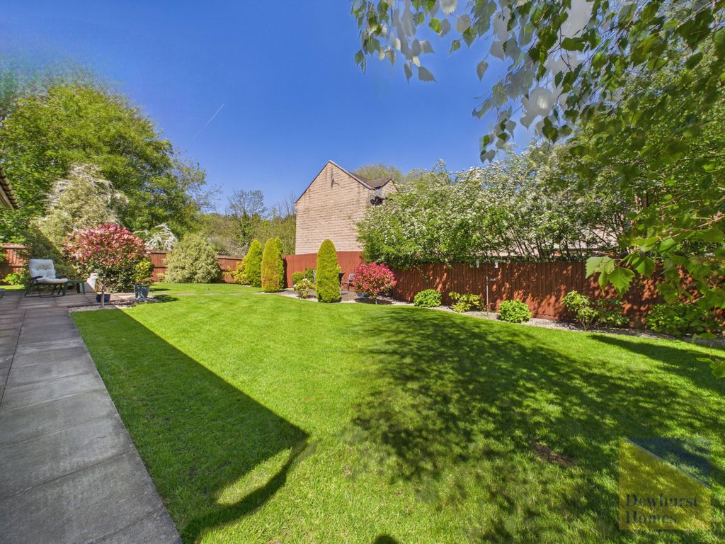 Property photo 2 of 26