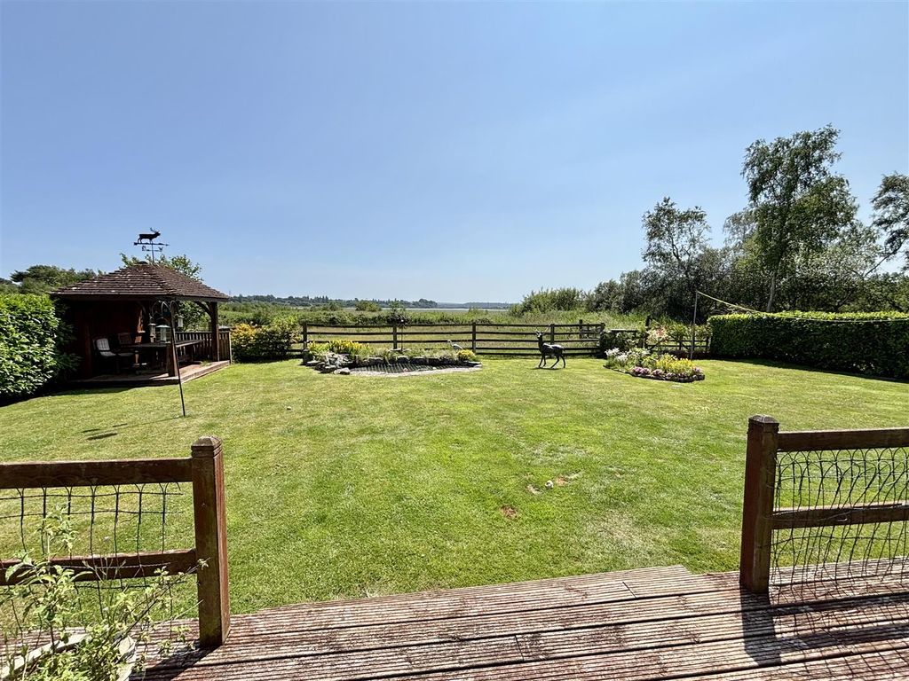 Property photo 3 of 35 Img_6258.Jpg