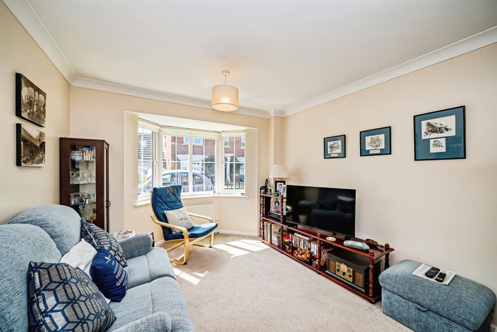 Property photo 3 of 18