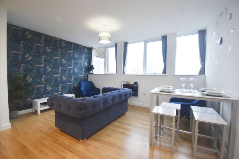 Property photo 2 of 12 Photo 6