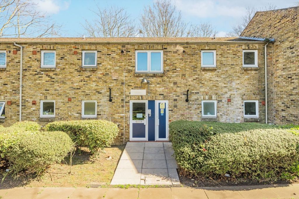 Property photo 1 of 7