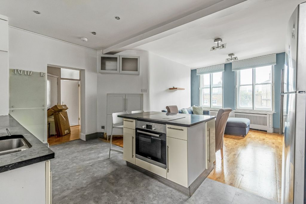 Property photo 1 of 32 Picture No. 44