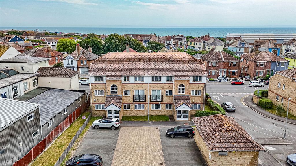 Property photo 1 of 14 Dji_20260626125649_0945_D.Jpg