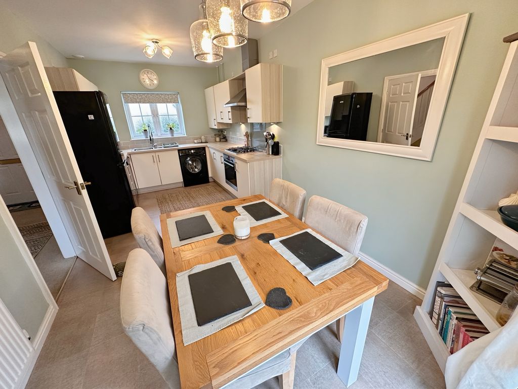 Property photo 1 of 21 Kitchen/Diner