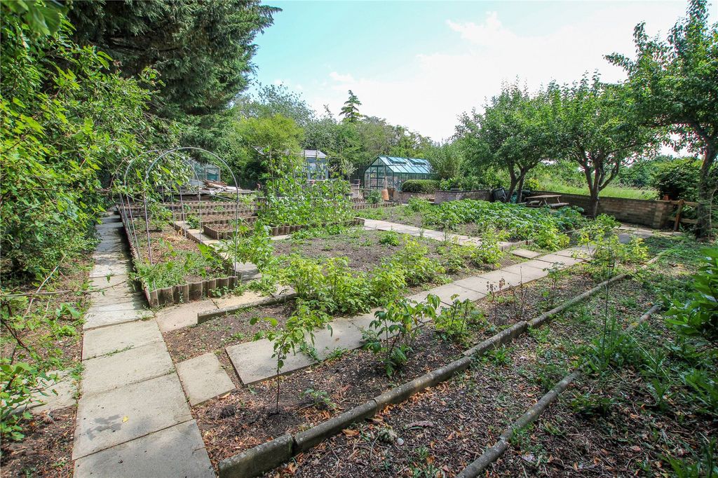 Property photo 2 of 36 Rear Garden.