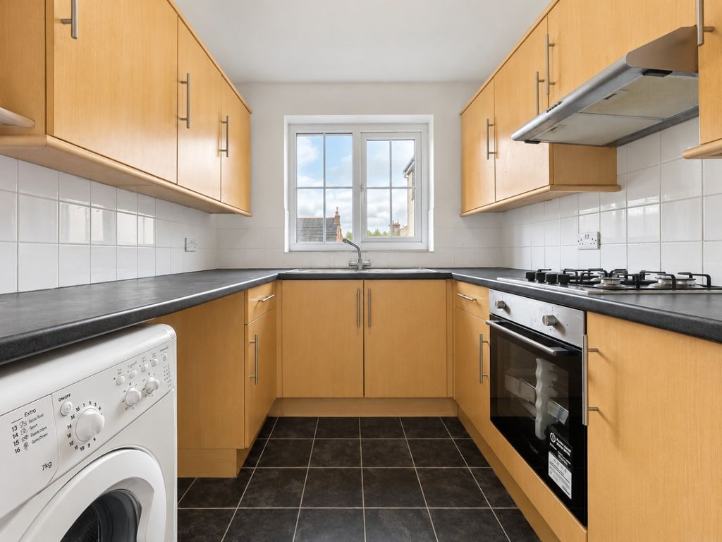 Property photo 2 of 11 6107921
