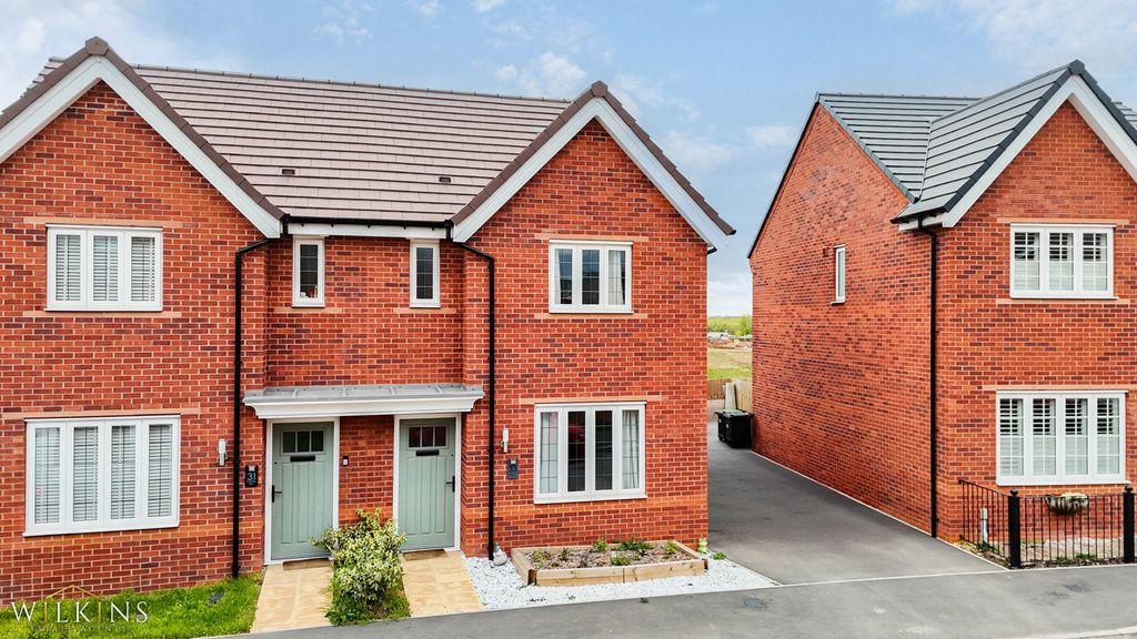 Property photo 1 of 22 Photograph