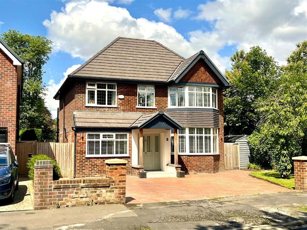 Property photo 1 of 40 Main