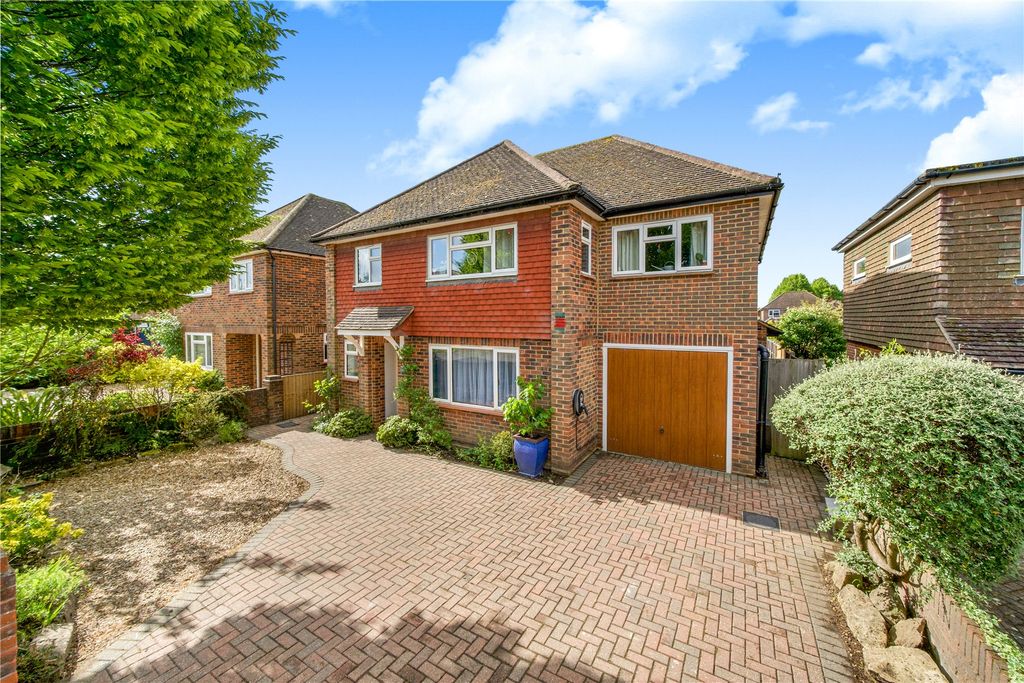 Property photo 1 of 31 Picture No. 02