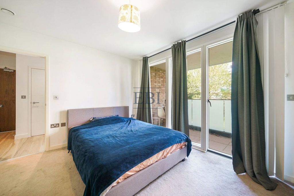 Property photo 3 of 10 Picture No. 13