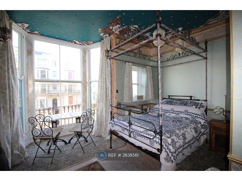 Property photo 1 of 4