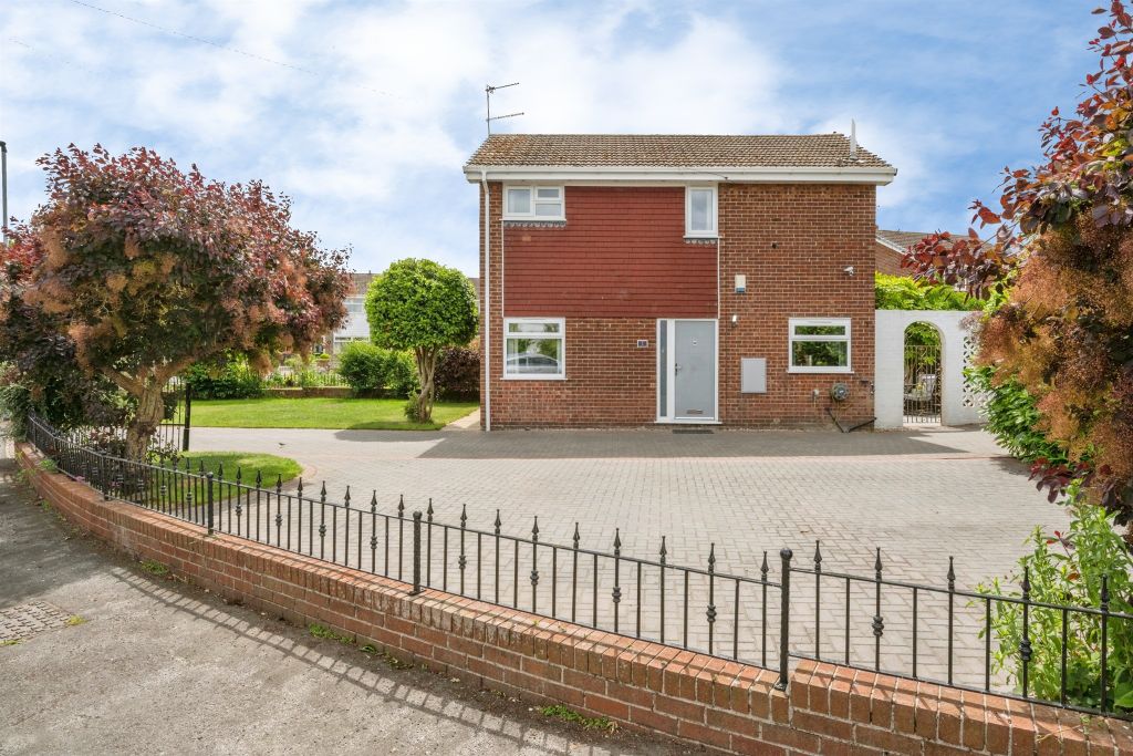 Property photo 1 of 15