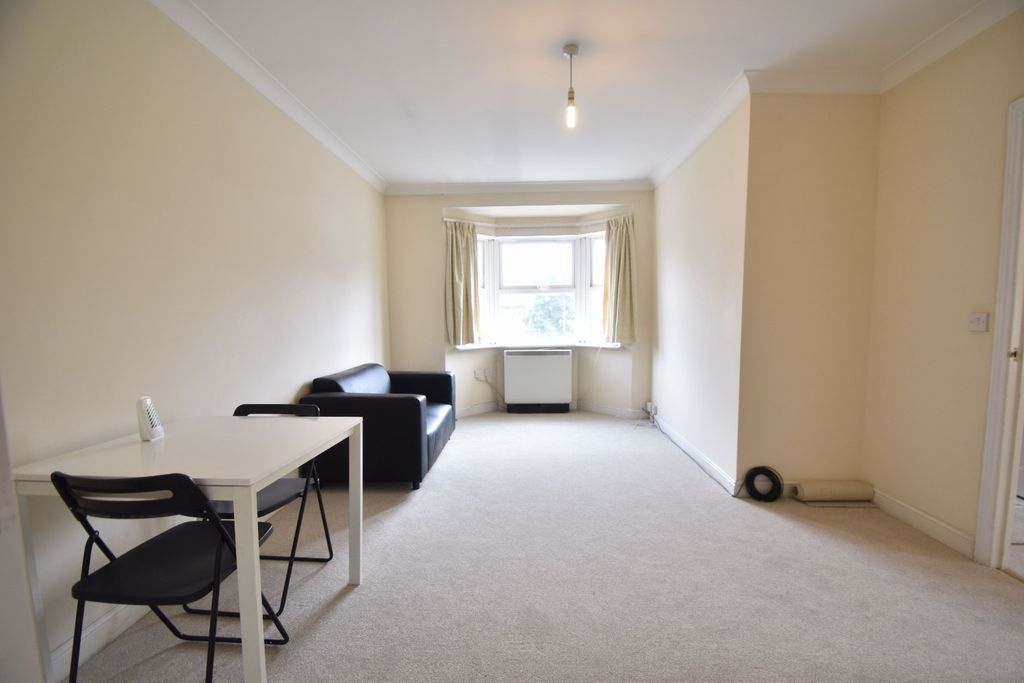 Property photo 2 of 7 4523013