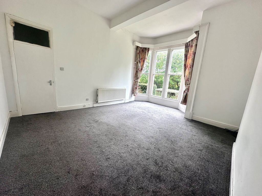 Property photo 3 of 11 Image