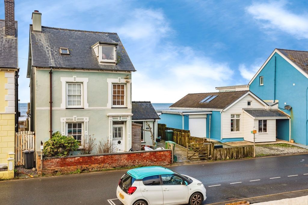 Additional image 18 of 2 bed semi-detached house for saleHigh Street, Borth SY24