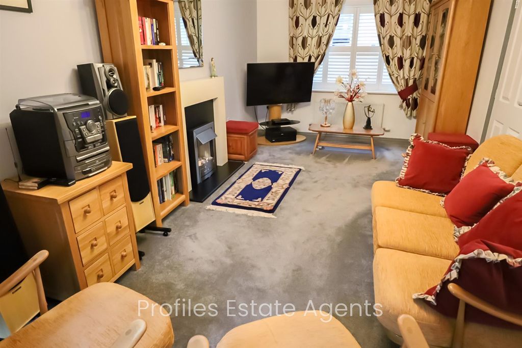 Property photo 2 of 19 4.Jpg