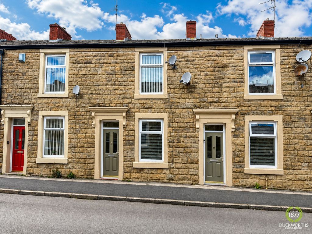 Property photo 1 of 22