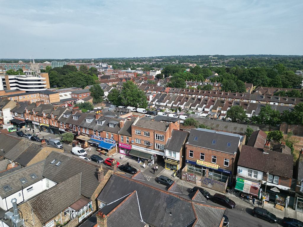 Property photo 1 of 10 View Towards Market Street
