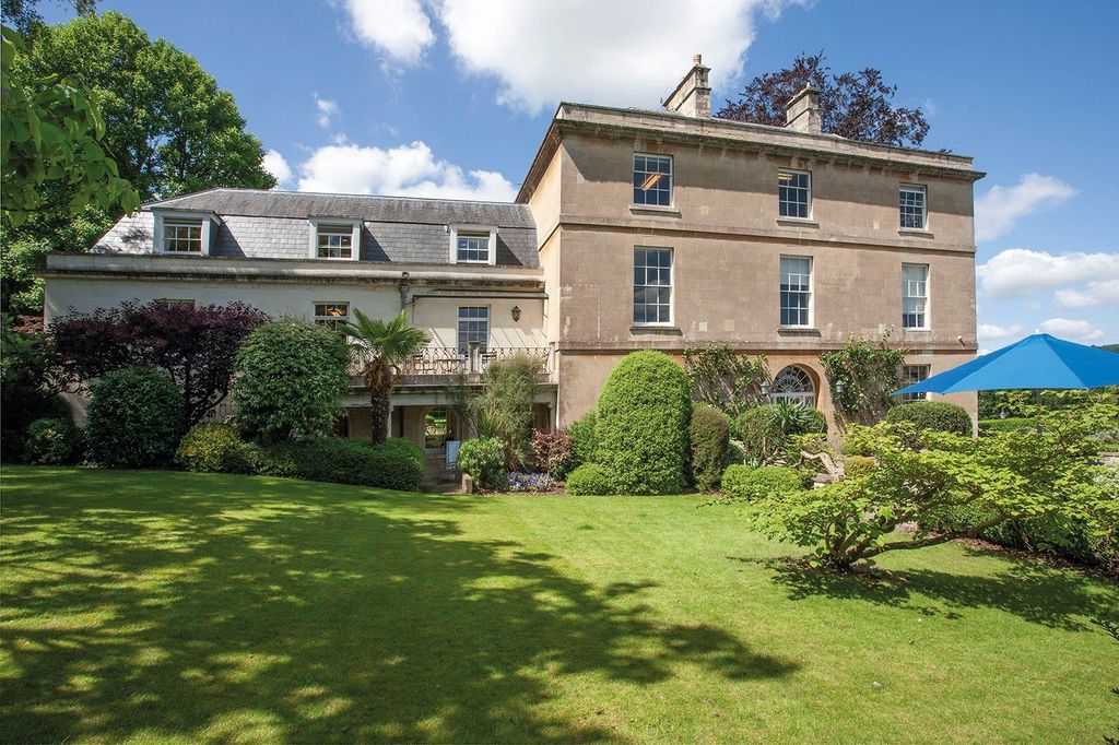 Property photo 3 of 21 Picture No. 16