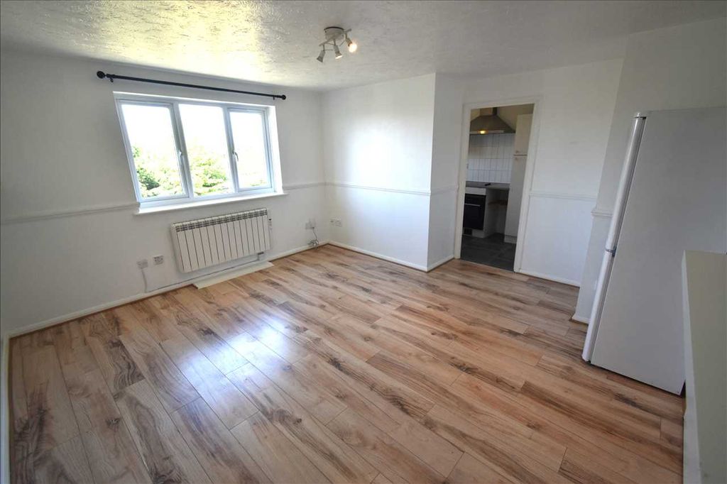 Property photo 2 of 7 Lounge