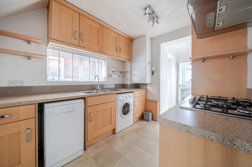 Property photo 3 of 19 1425636-18-69B03F...