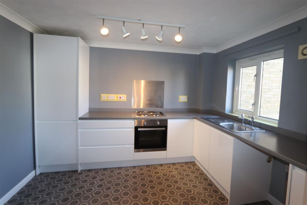 Property photo 3 of 8 Img_3040.Jpg
