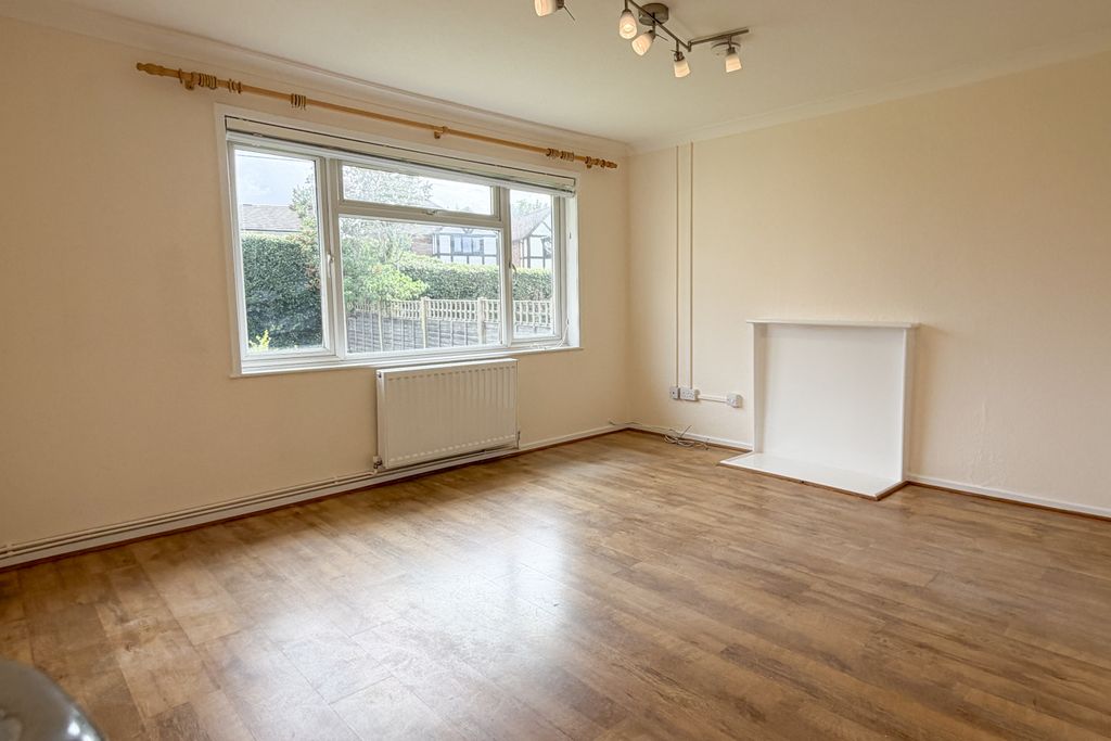 Property photo 2 of 10 2