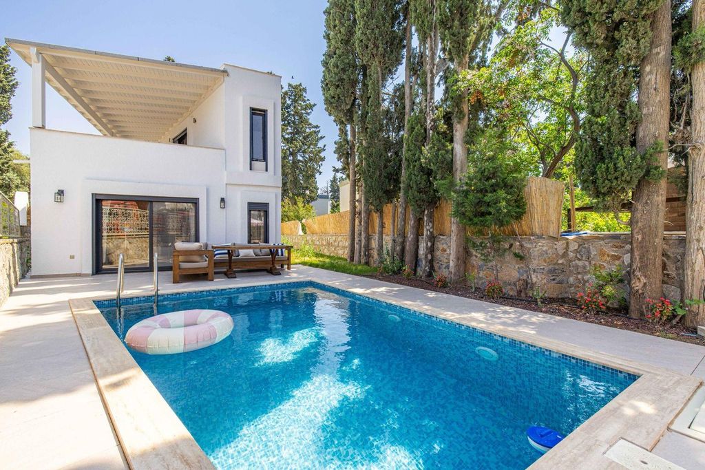 Property photo 1 of 23 Newly Built Bodrum Villa For Sale In Central Gumusluk - Private Pool And Garden